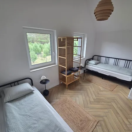 Dom Nad Zbrzyca Modry בית נופש *
